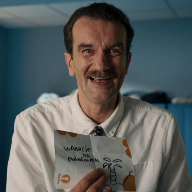 Tomasz Kot jako wielbiciel Elona Muska w serialu od twórców „1670” [ZDJĘCIA]