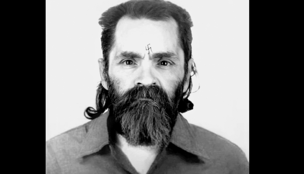 Szczegóły zbrodni Mansona w serialu dokumentalnym „Making Manson” [ZWIASTUN]