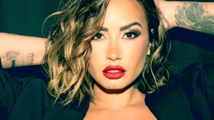Gracie Abrams i Demi Lovato zmuszone do obserwowania Trumpa na IG