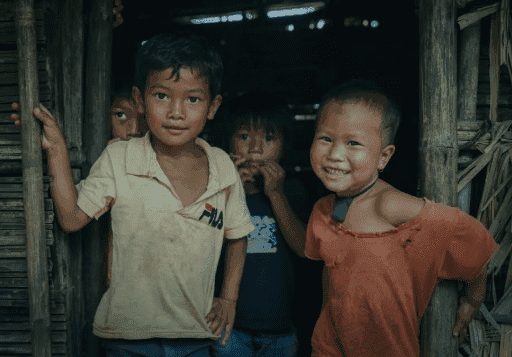 Tam, gdzie tożsamość ma melodię – powstaje w momencie narodzin nosiciela i ginie wraz z nim