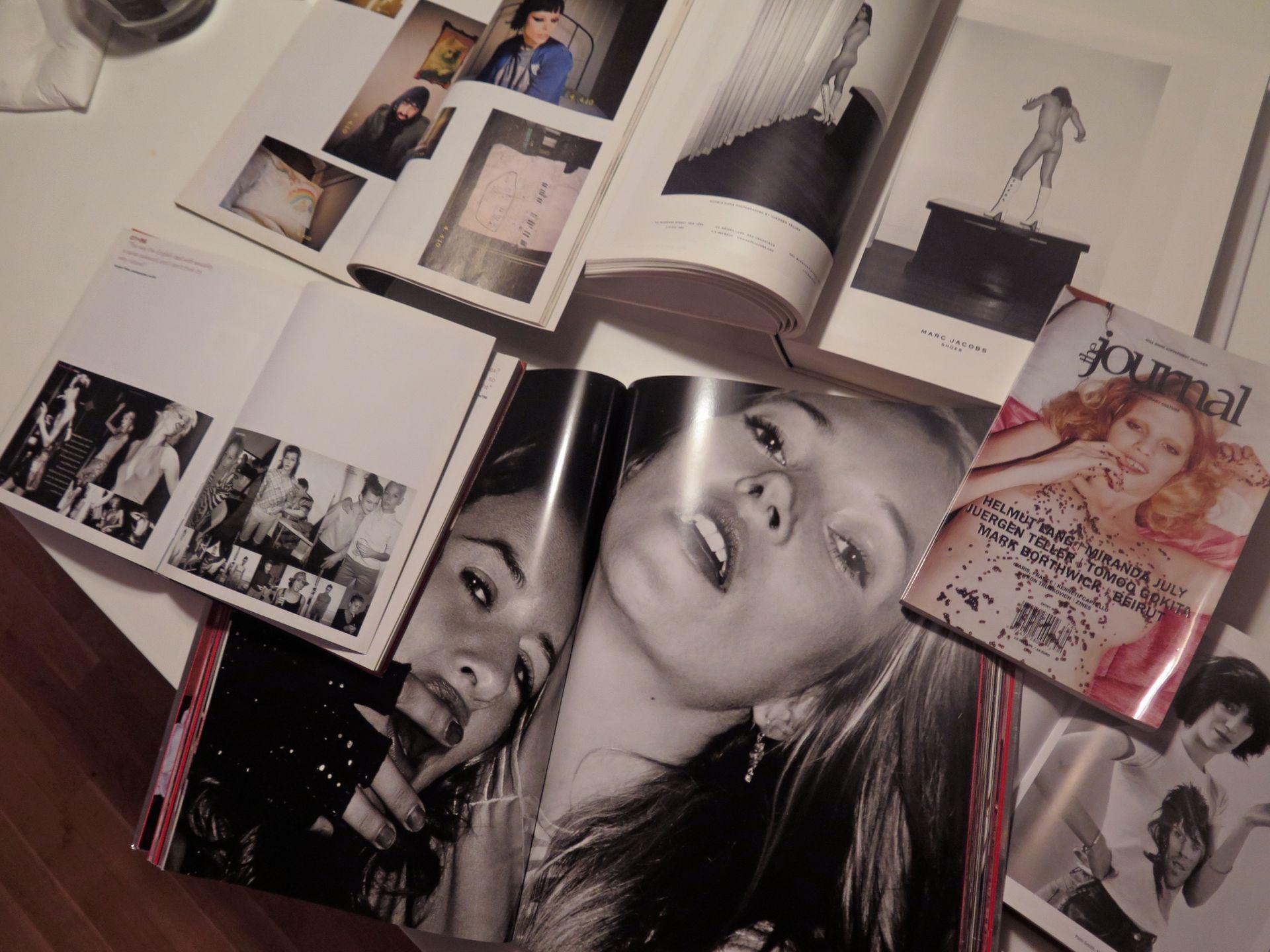 [Z archiwum K MAG] Wychudzone dziewczyny w porwanych ciuchach i rozmazanym makijażu. Problem z heroin chic