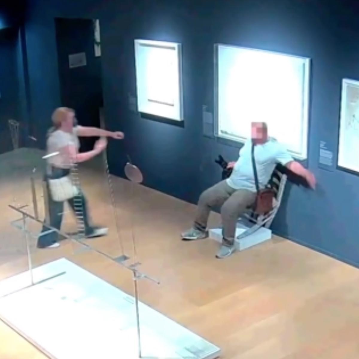 Skandal w muzeum – zepsuł „Krzesło Van Gogha” i uciekł. „To koszmar każdego muzeum” [WIDEO]