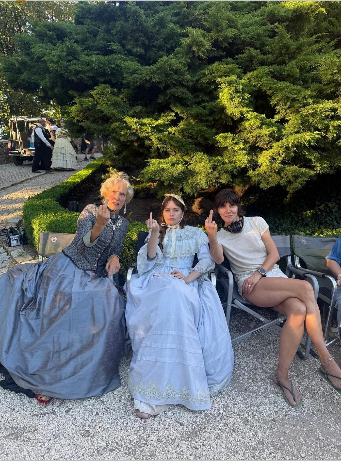 „Move over Hollywood, it’s POLlywood time”. Gwiazda „Białego Lotosu” kręci film w Polsce