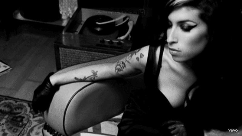 Wspominamy Amy Winehouse. "Chciała czuć więcej i mocniej, była skromna i jednocześnie pewna siebie"