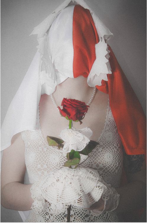 Kryspin Gołębiowski, "Polska jest Kobietą IV", mod. Natalia Kacprzak, Instagram: @golebiowskyphotos