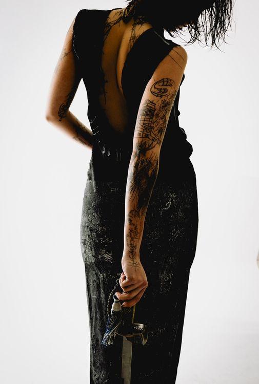 Blood and tattoos 
