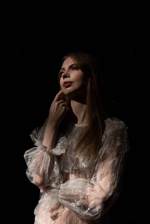 Światło, Model: IG @aniakrawczak_