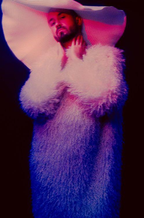 "Soul (night) III" mod. Mariusz Gosk, Instagram: @golebiowskyphotos