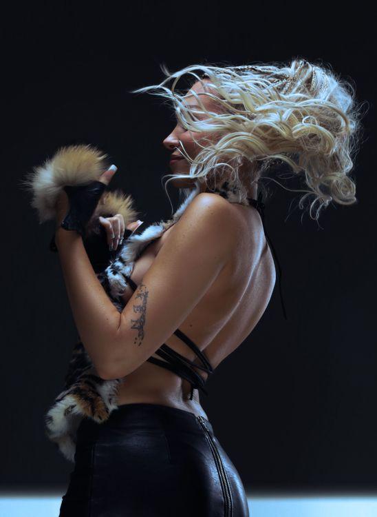 Suzi
