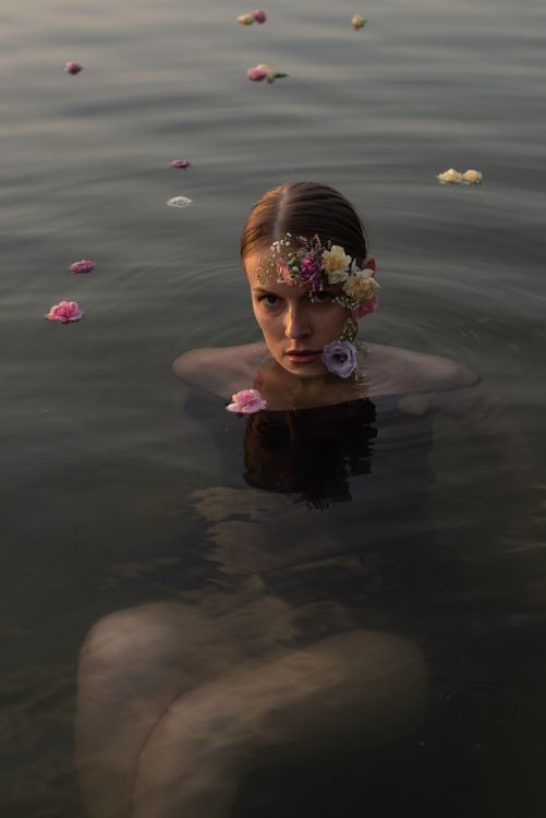 Ada w jeziorze, Model: IG @adria.n.n.a_tomczak