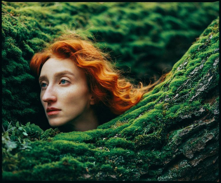 Three colors: Green; Green; Green