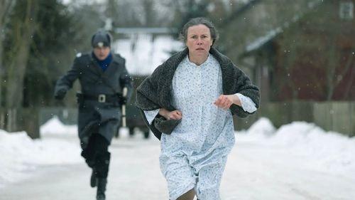 O granicy między prawdą a fałszem. Nowy serial Jana Holoubka o zbrodni połanieckiej wkrótce na HBO max