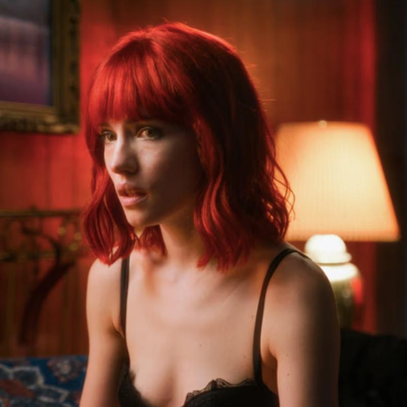 Mężczyzna goni kobietę. Ten sprytny thriller serwuje najlepszy plot twist roku [RECENZJA]