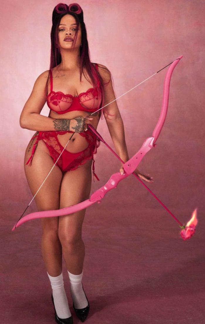 Rihanna jako seksowna bogini miłości w walentynkowej sesji [FOTO]