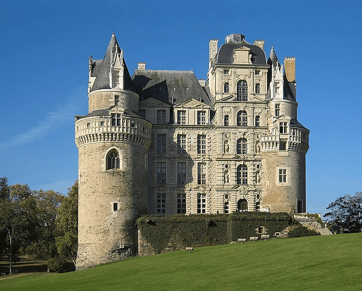 Chateau de Brissac we Francji