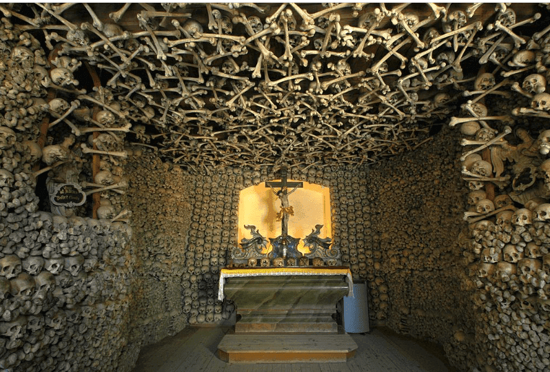 Kaplica czasek w Kudawie - Zdroju