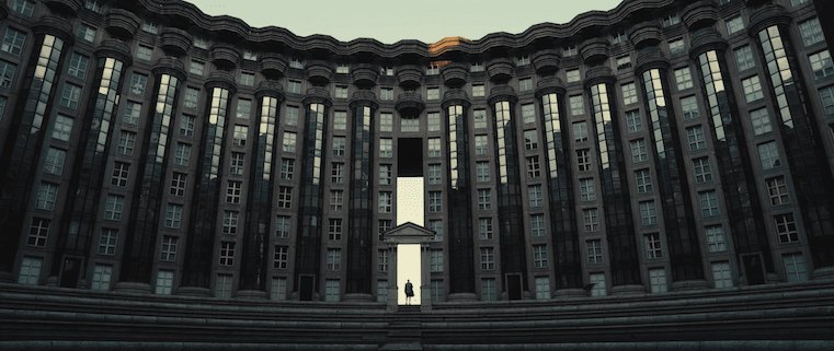 Zniewalająca architektura w pięknym klipie Rasmentalism