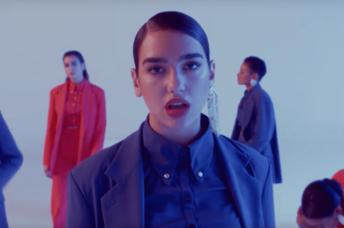 Dua Lipa zaśpiewa piosenkę do Bonda? Tak twierdzą Years & Years