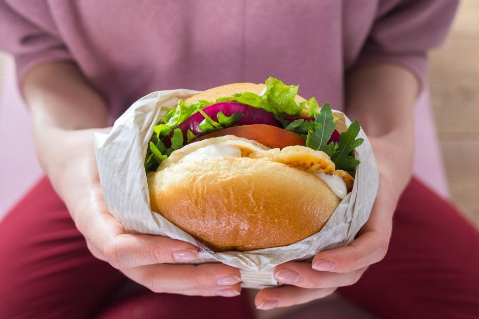 Polski oddział KFC wprowadził do sprzedaży wegetariańskiego burgera