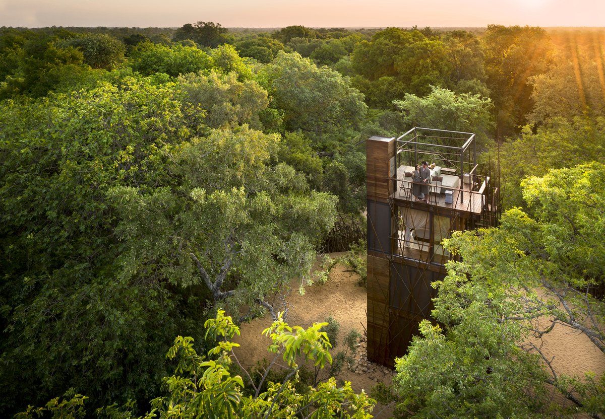 Dom na wyłącznosć wśród dzikich terenów Afryki