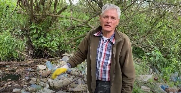 Pan Waldemar, słynny eko bohater, posprzątał w weekend rzekę Piławę