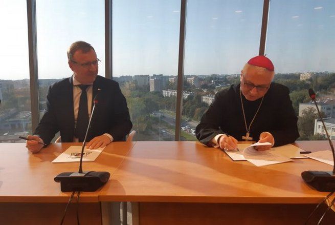 Msza Święta codziennie w TVP. To efekt nowej umowy z Episkopatem