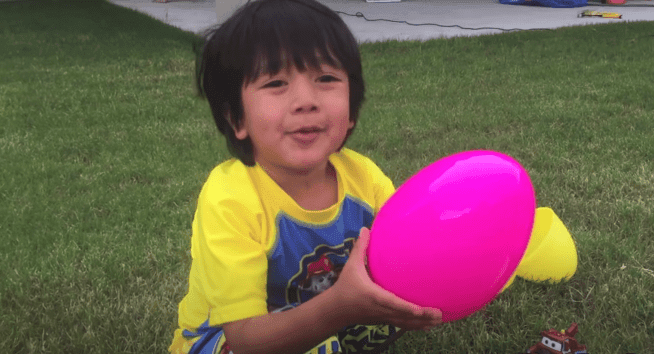 Najlepiej zarabiająca gwiazda YouTube'a na świecie to... dziewięciolatek