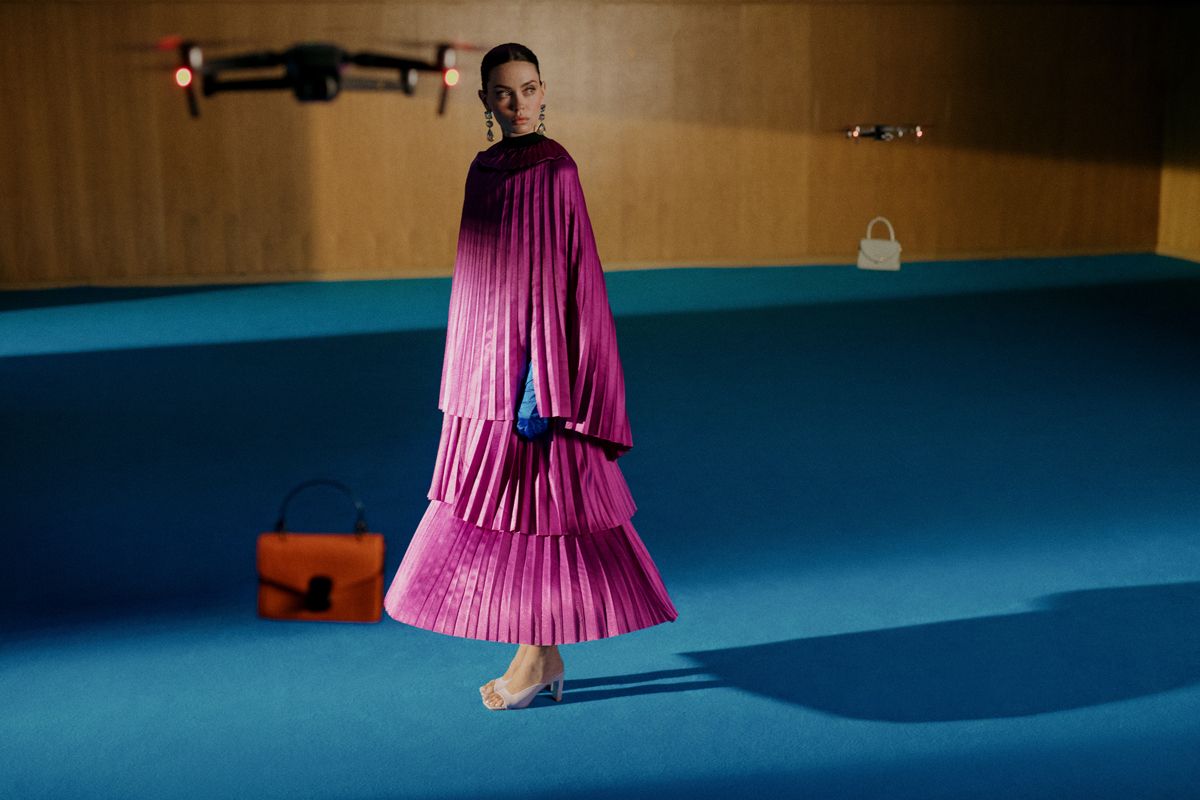 Baśniowa atmosfera nowej kampanii Renee przenosi modę do świata snów