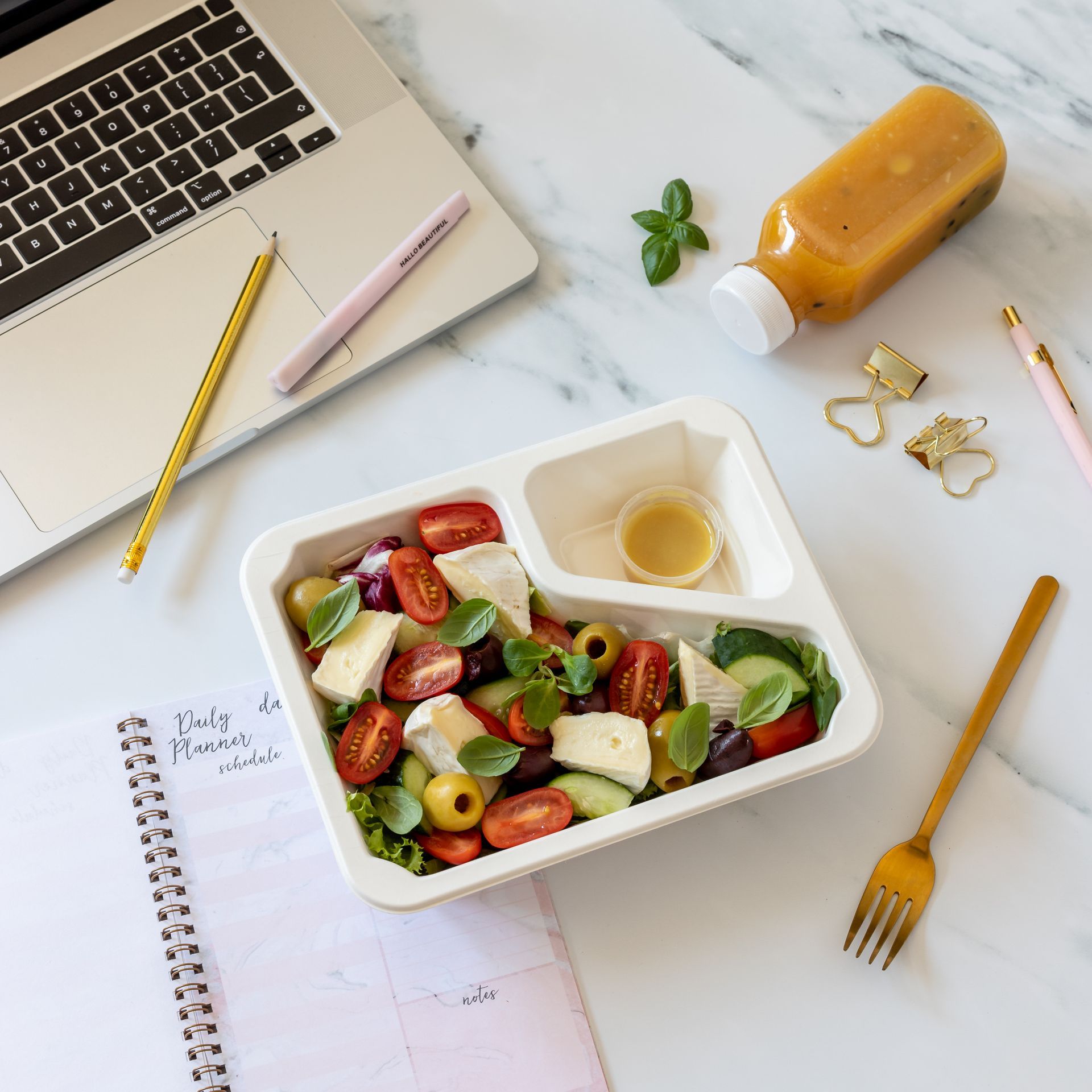 Czym się różni dieta dla kobiet od diety dla mężczyzn? Podpowiada dietetyczka