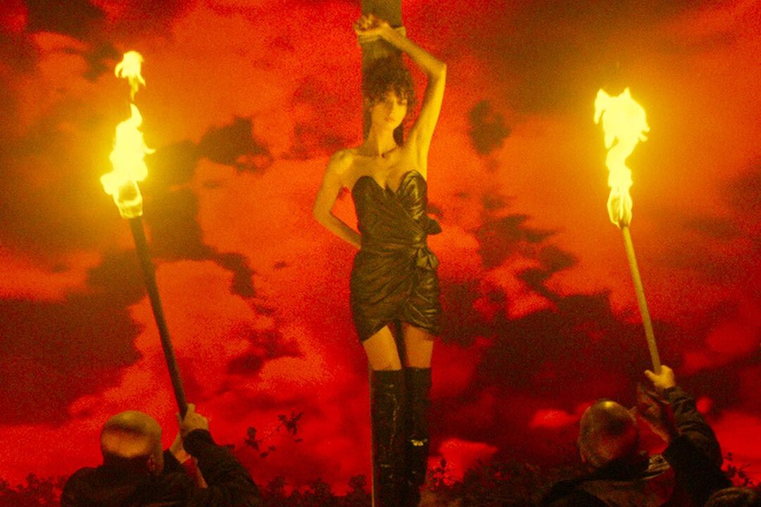 Gaspar Noé powraca z nowym filmem. „Lux AEterna" już jesienią w polskich kinach!