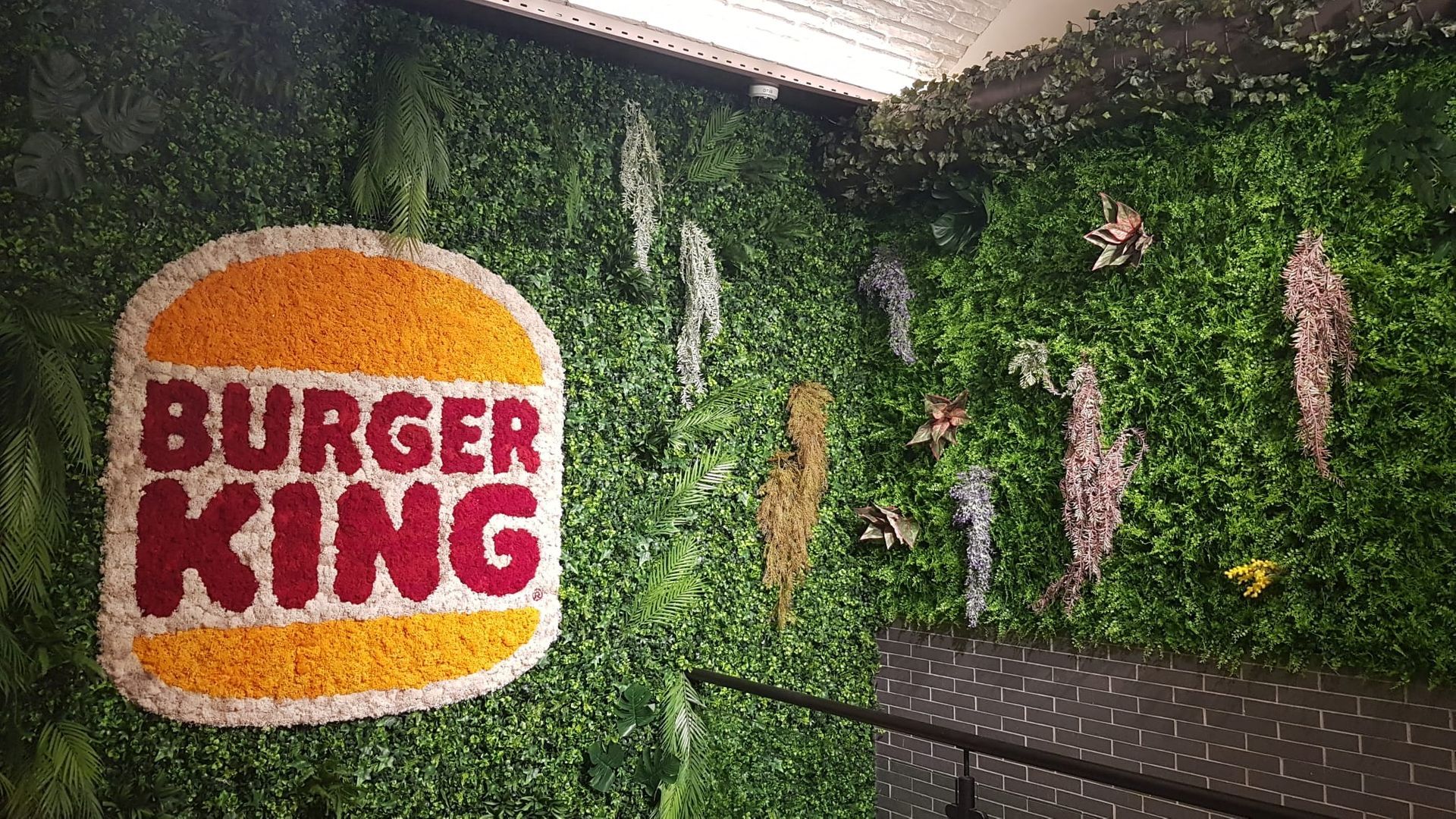 Pierwsza restauracja Burger King na świecie oferuje całkowicie bezmięsne menu