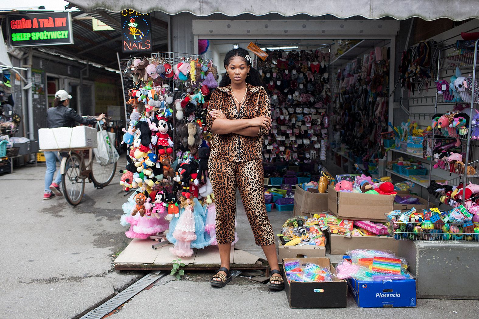 Wystawa nail artu w Asian Town. Tam, gdzie bazarowe plotki spotykają się z cieniem influencerek branży beauty