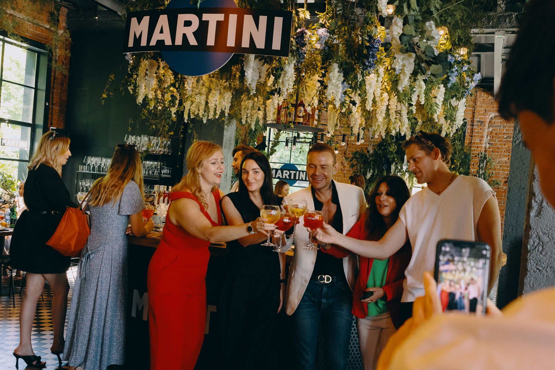 Jak smakuje bezalkoholowe Martini? Przed wami drink sezonu!