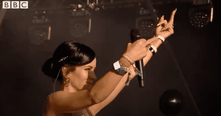 Olivia Rodrigo i jej piękne  ,,fuck you” dla sędziów Sądu Najwyższego