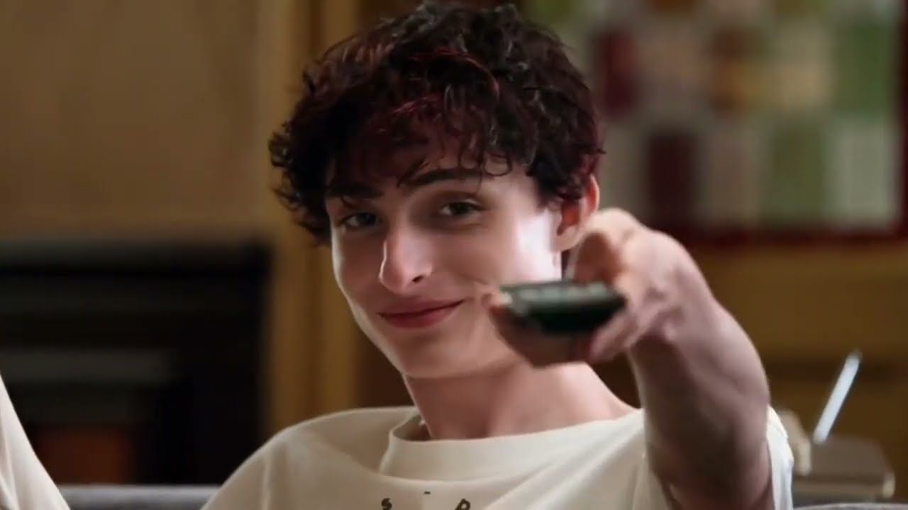 Gwiazdor serialu Stranger Things w ubraniach polskiej marki