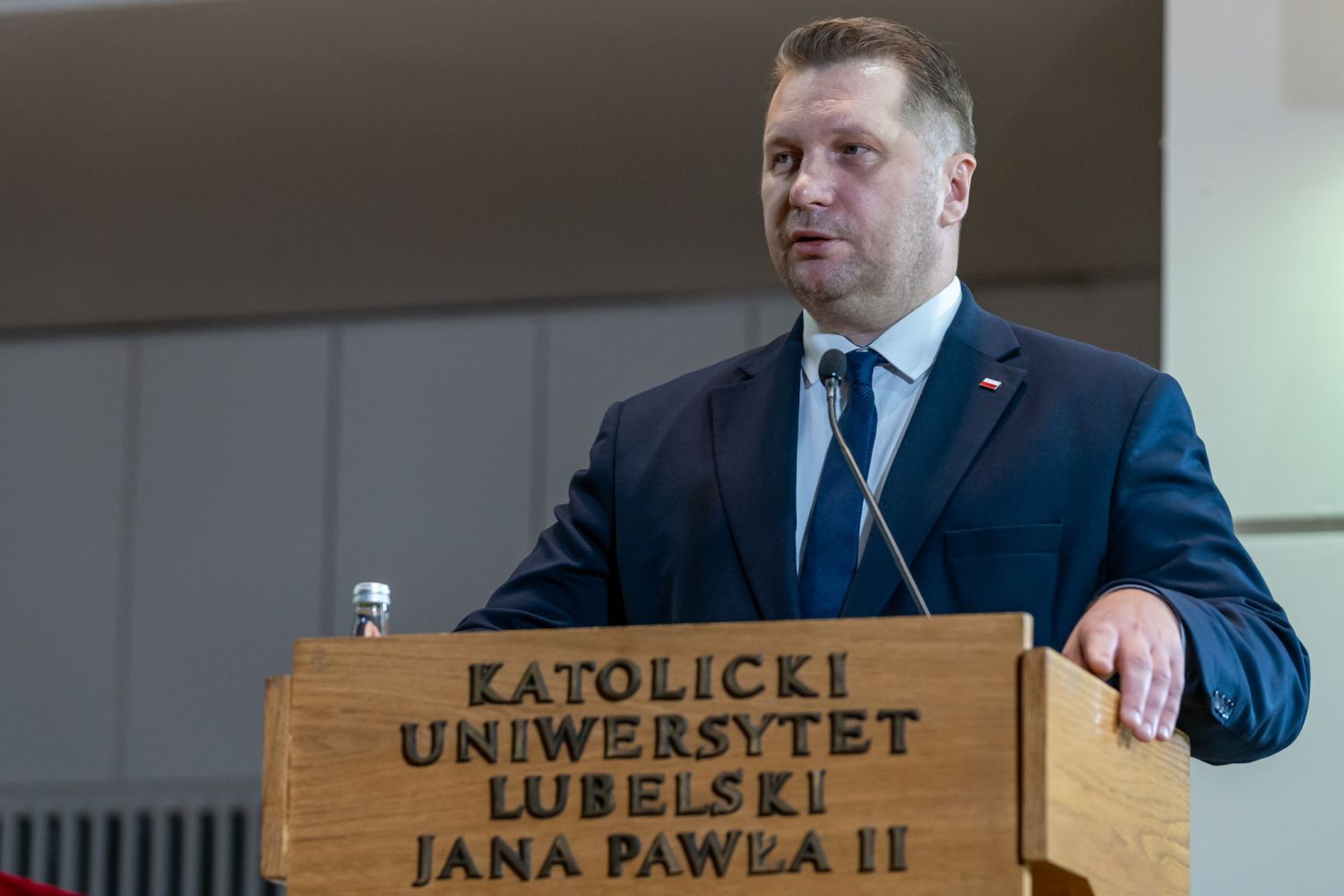 Biblistyka i nauka o rodzinie, czyli studia według ministra Czarnka