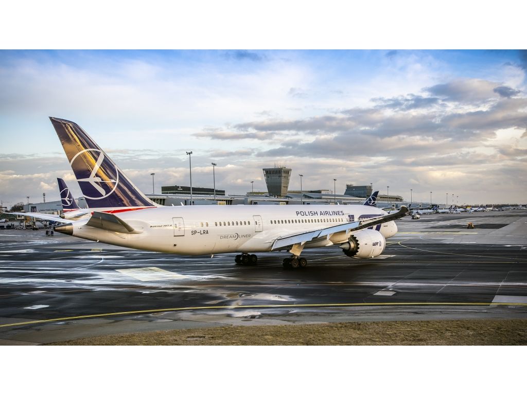 Lotnisko Chopina – błyskawiczny paszport tymczasowy