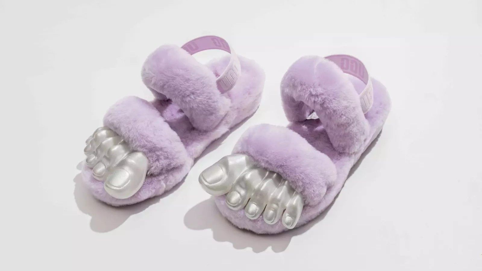 Palczaste UGGi to hit tego lata