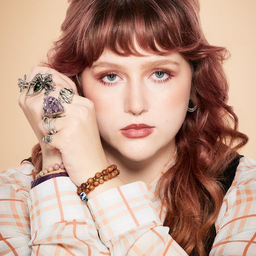 „bittersweet heartbreak” – słowacka wokalistka LGBT z nową piosenką w ostatni dzień Miesiąca Dumy