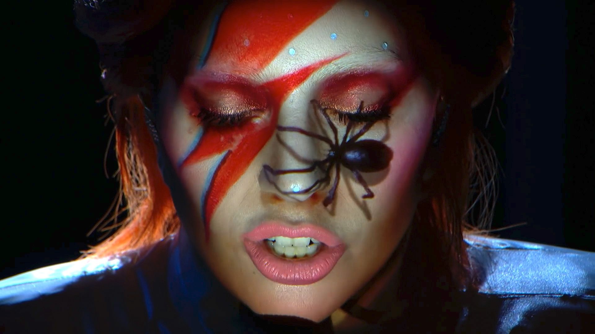 Tworzy wirtualne makijaże dla największych gwiazd. Mistrz VR Nobumichi Asai