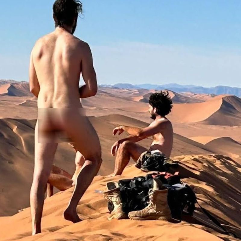 Nadzy turyści na słynnej wydmie Big Daddy – skandal w Namibii