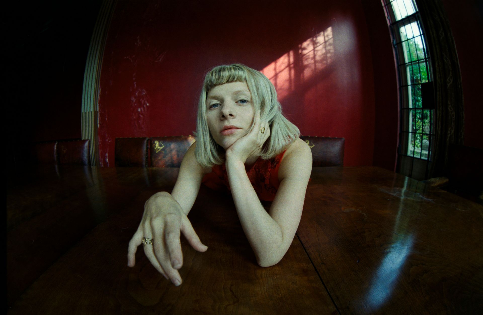 Aurora, norweska supergwiazda art-popu, na dwóch koncertach w Polsce. Jej kariera potoczyła się w ekspresowym tempie