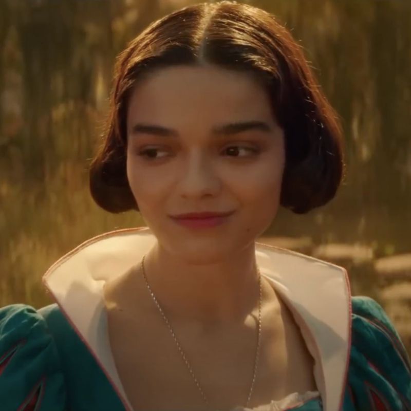 Nowa Królewna Śnieżka jest pół-Kolumbijką. Disney pokazał zwiastun [WIDEO]