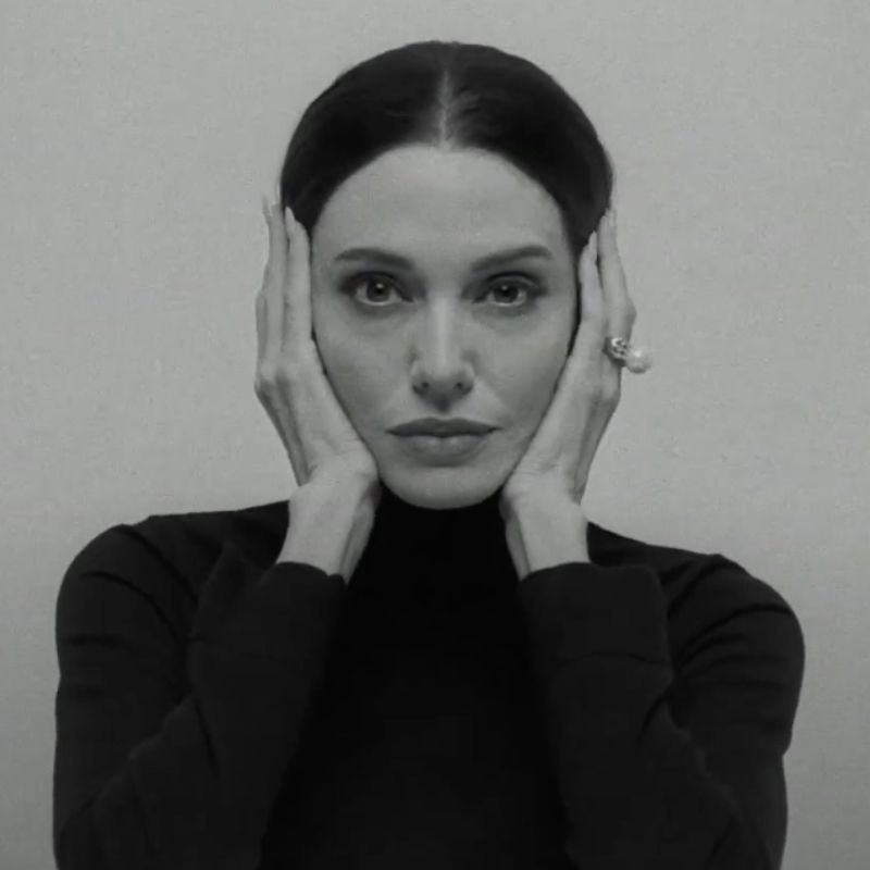 Angelina Jolie jako wybitna śpiewaczka Maria Callas. Mamy zwiastun!