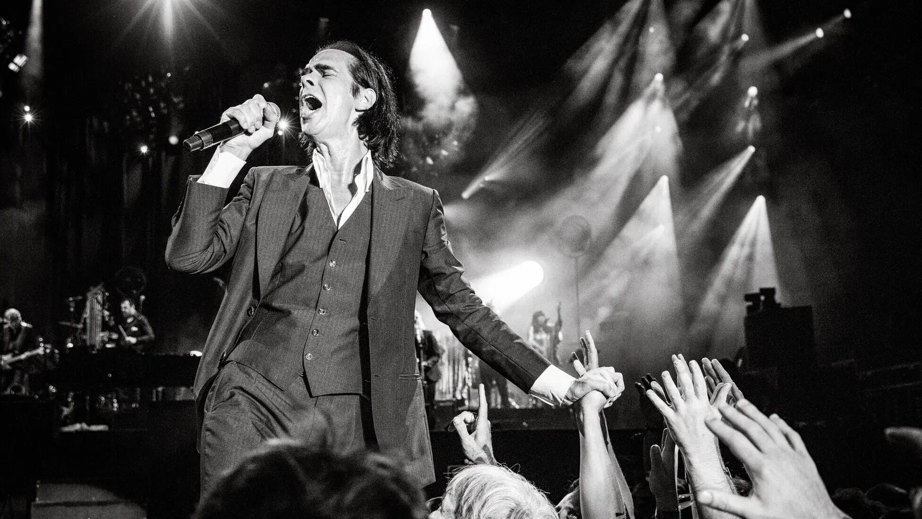 Nick Cave na ulicach Łodzi. Dzisiaj koncert w Krakowie