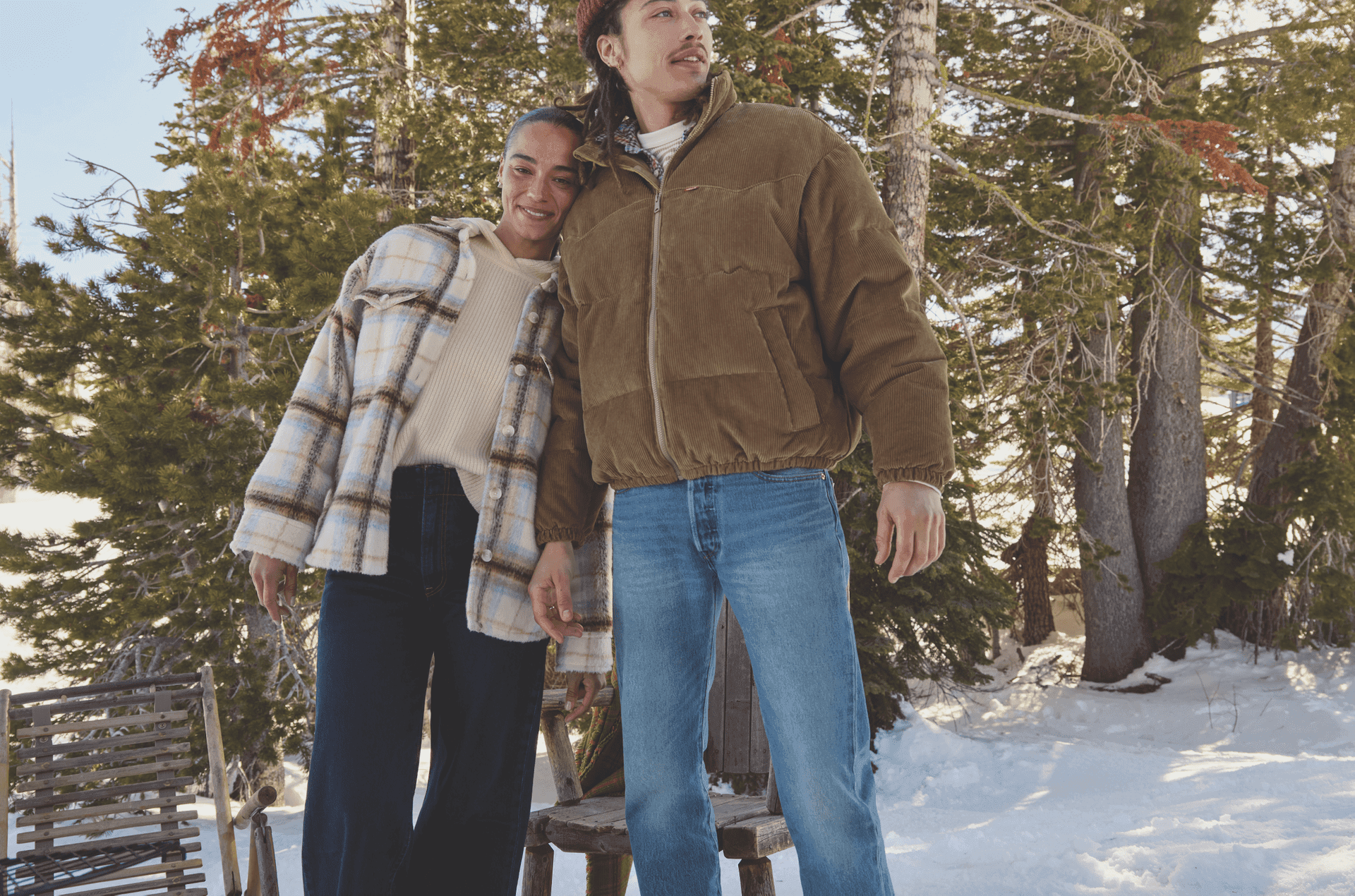 Kurtki na zimę 2024/25. Wybraliśmy 10 najciekawszych modeli