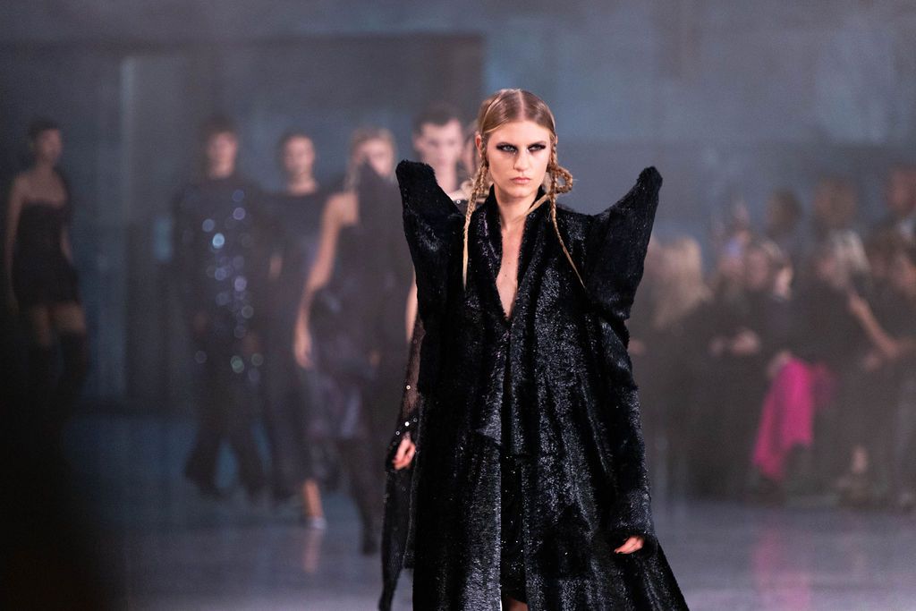 Gosia Baczyńska przedstawia kolekcję haute couture 2025: THE EARTH THE WORLD