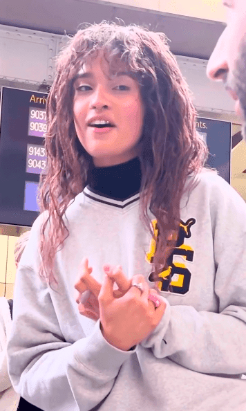 Sara James zachwyciła spontanicznym występem w Londynie – ten film jest viralem! [WIDEO]