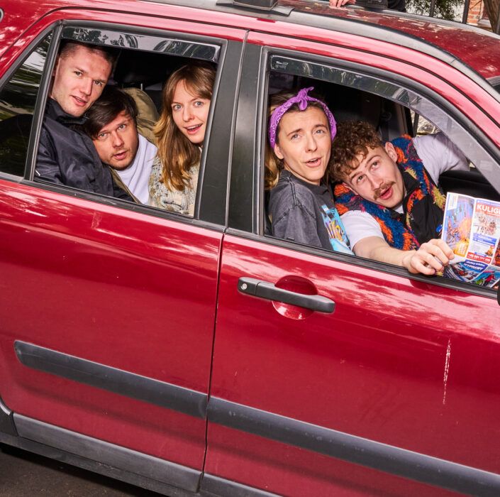 „Trzask Prask” w TR Warszawa – w ruchu do celu [RECENZJA]