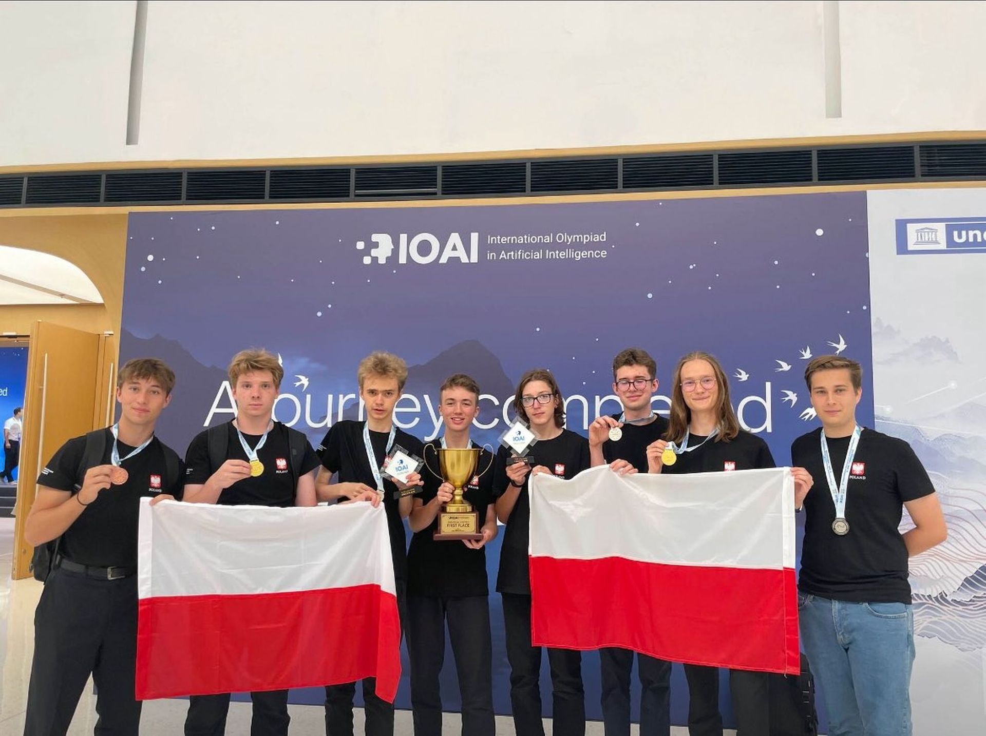 Polacy mistrzami świata na Olimpiadzie Szcztucznej Inteligencji w Pekinie